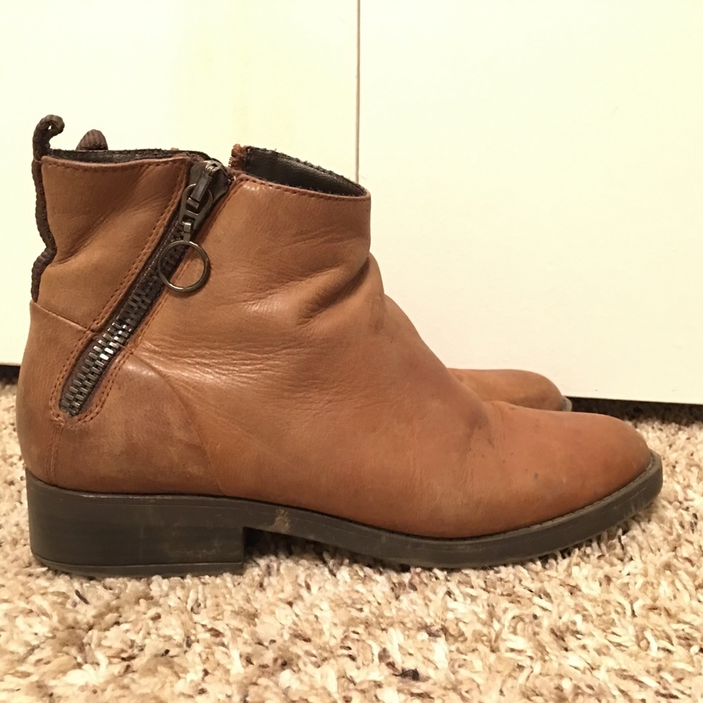 Brown boots
